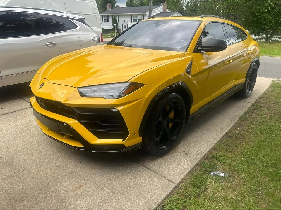 2019 Lamborghini Urus - Image 8 of 15