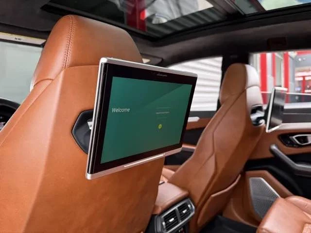 2019 Lamborghini Urus - Image 3 of 17