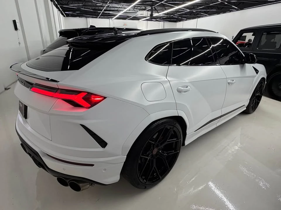 2019 Lamborghini Urus - Image 7 of 15