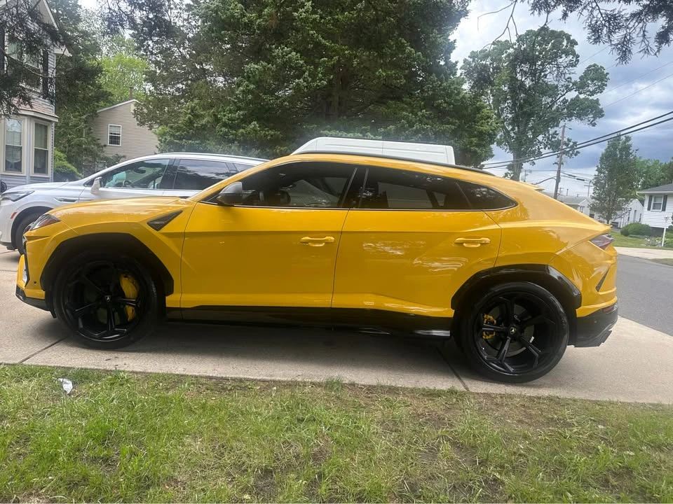 2019 Lamborghini Urus - Image 9 of 15
