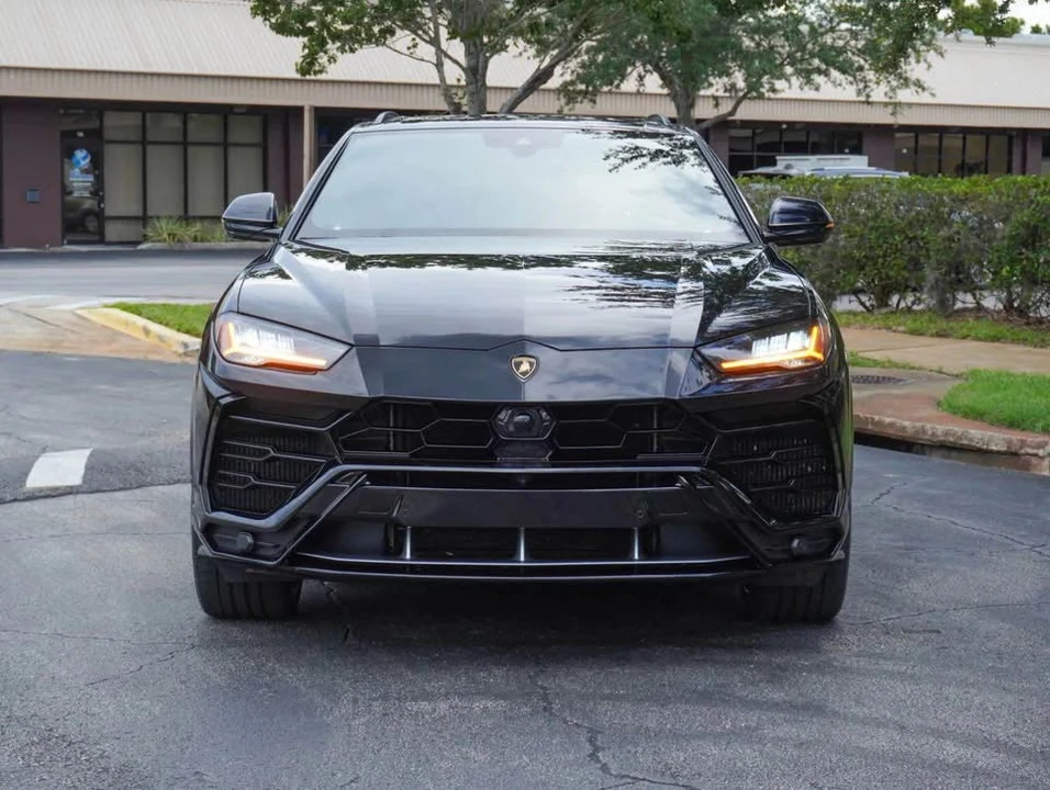 2019 Lamborghini Urus - Image 9 of 18