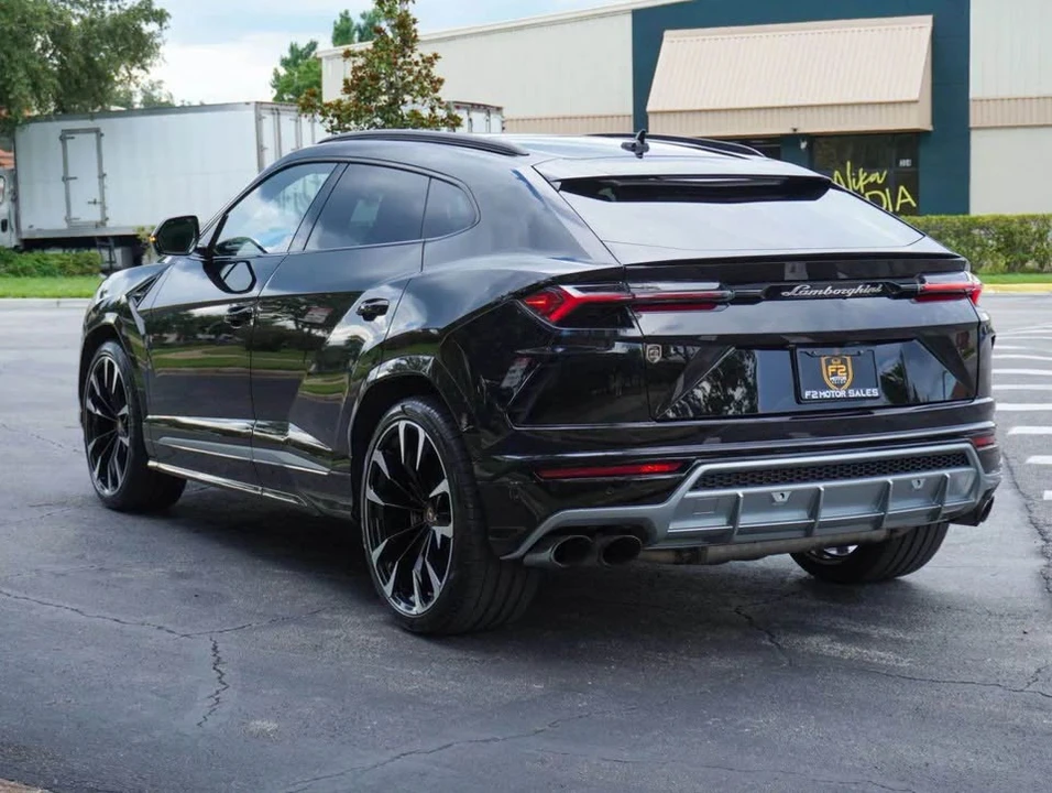 2019 Lamborghini Urus - Image 5 of 18