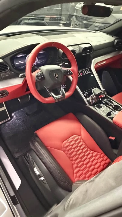 2019 Lamborghini Urus - Image 11 of 15
