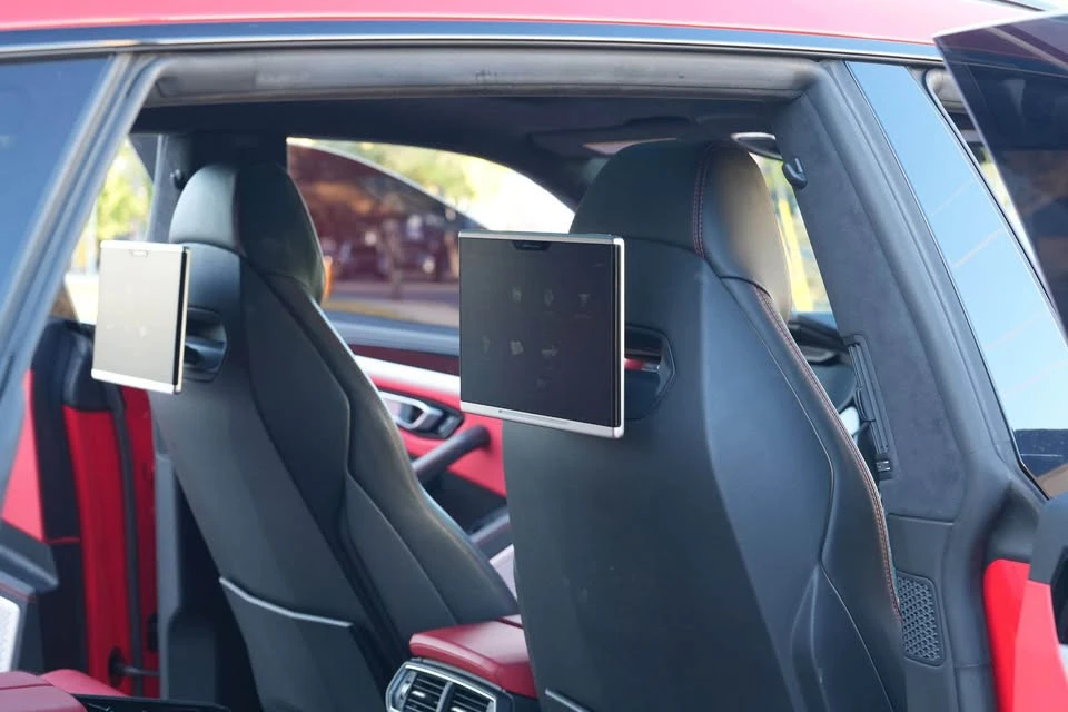 2019 Lamborghini Urus - Image 5 of 5