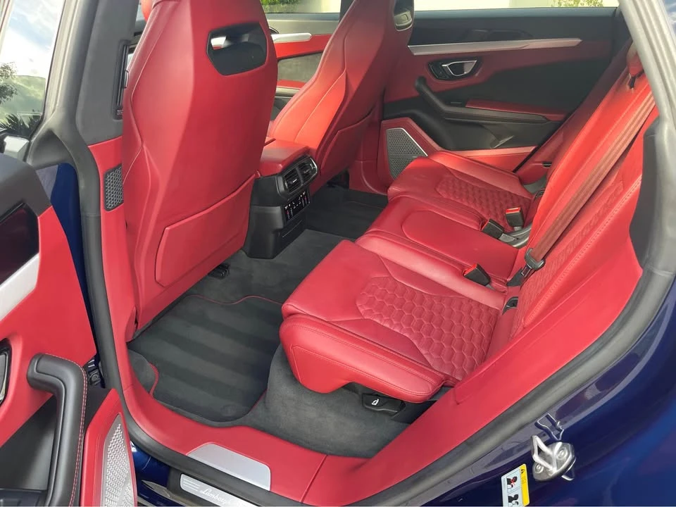 2019 Lamborghini Urus - Image 11 of 17
