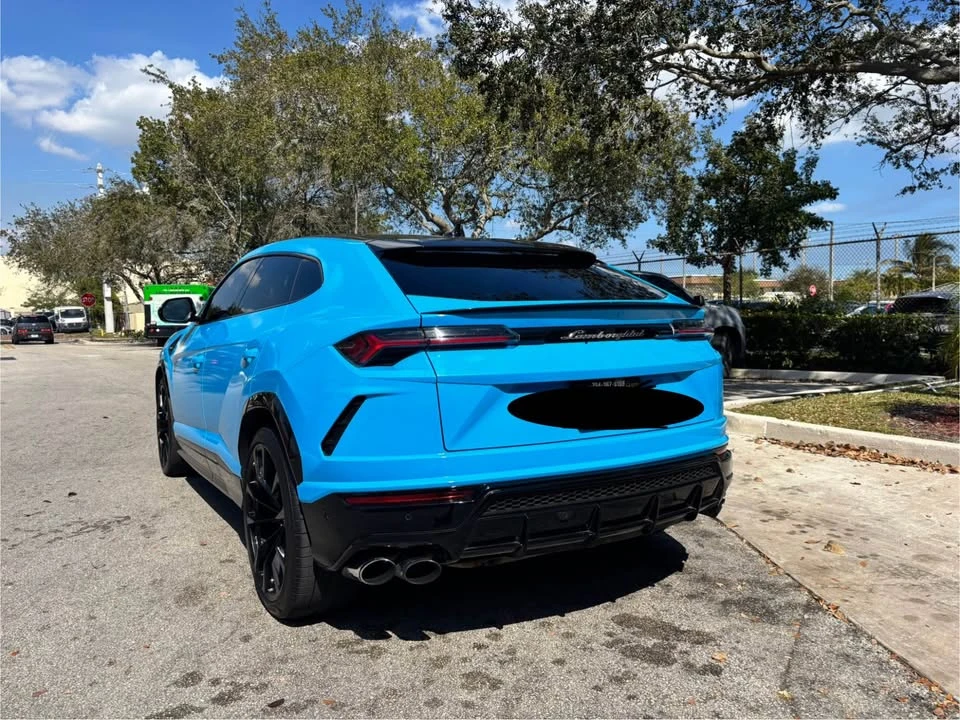 2019 Lamborghini Urus - Image 4 of 9
