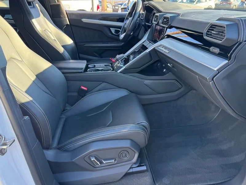 2019 Lamborghini Urus - Image 7 of 20