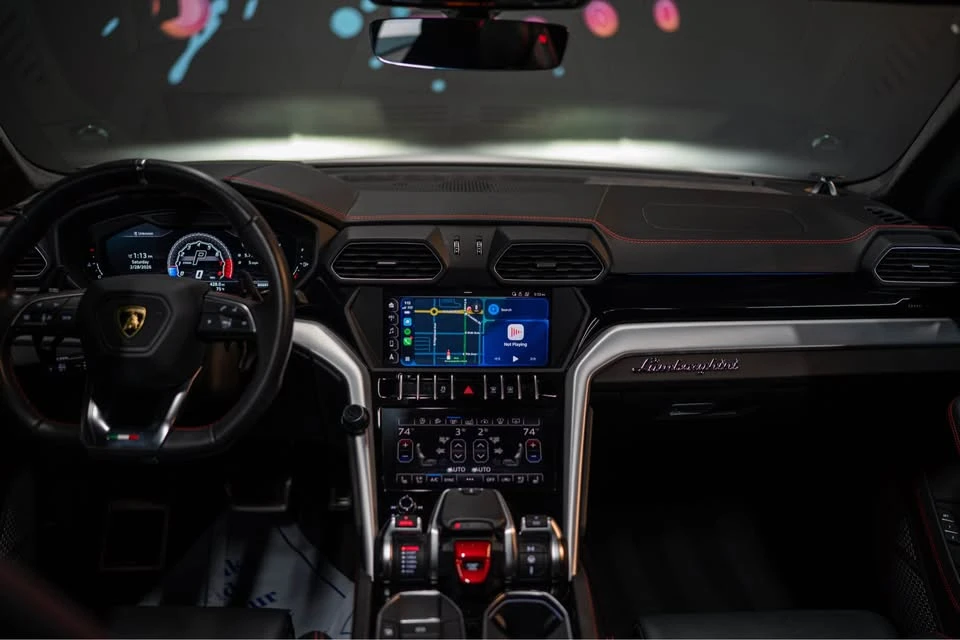 2019 Lamborghini Urus - Image 5 of 14
