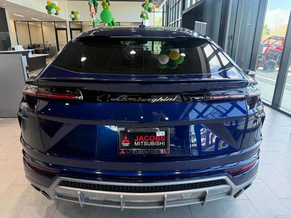 2019 Lamborghini Urus - Image 3 of 4