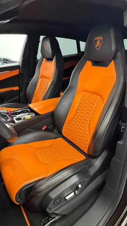 2019 Lamborghini Urus - Image 12 of 19