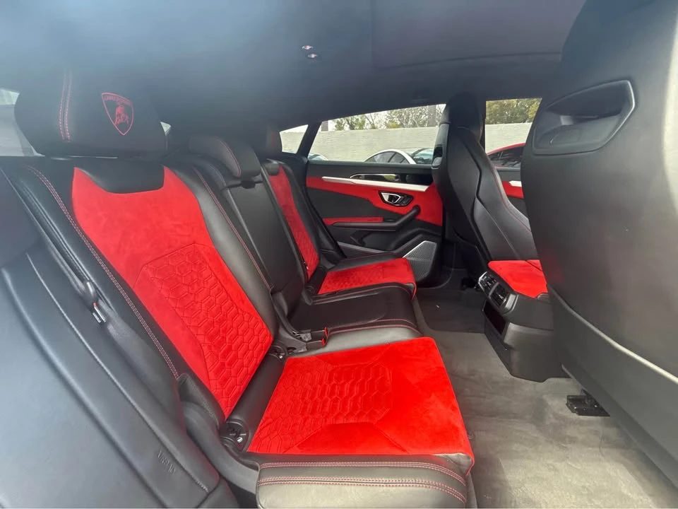 2019 Lamborghini Urus - Image 6 of 8
