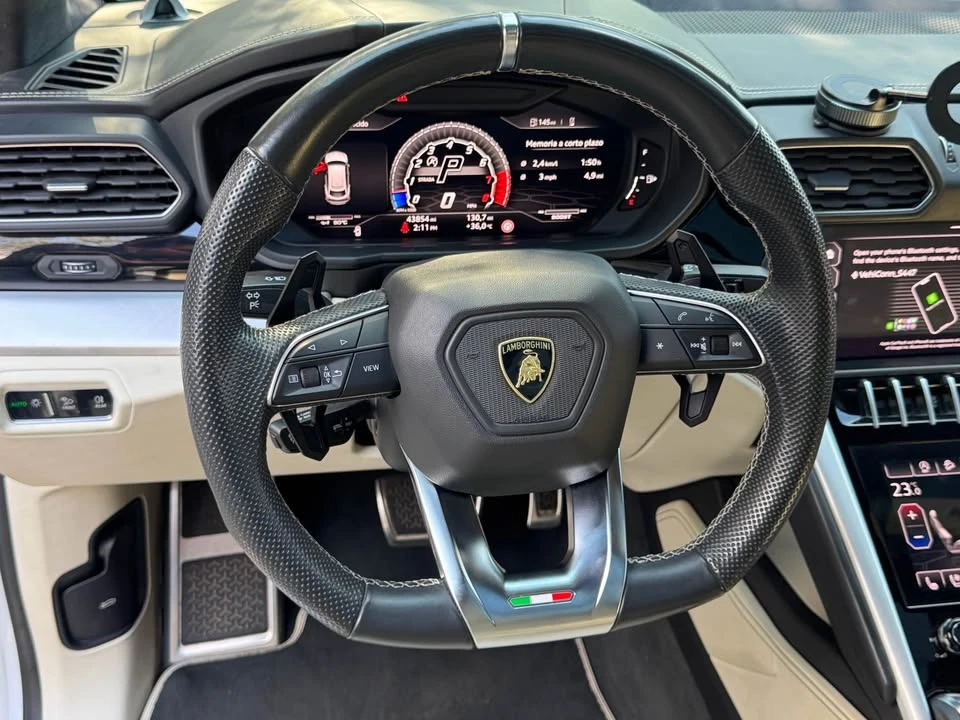 2019 Lamborghini Urus - Image 12 of 14