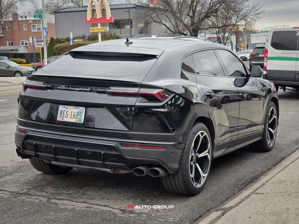 2019 Lamborghini Urus - Image 6 of 20