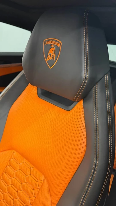 2019 Lamborghini Urus - Image 13 of 19