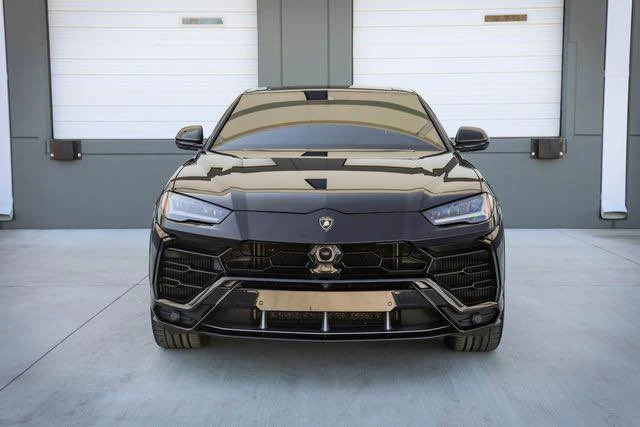 2019 Lamborghini Urus - Image 2 of 20