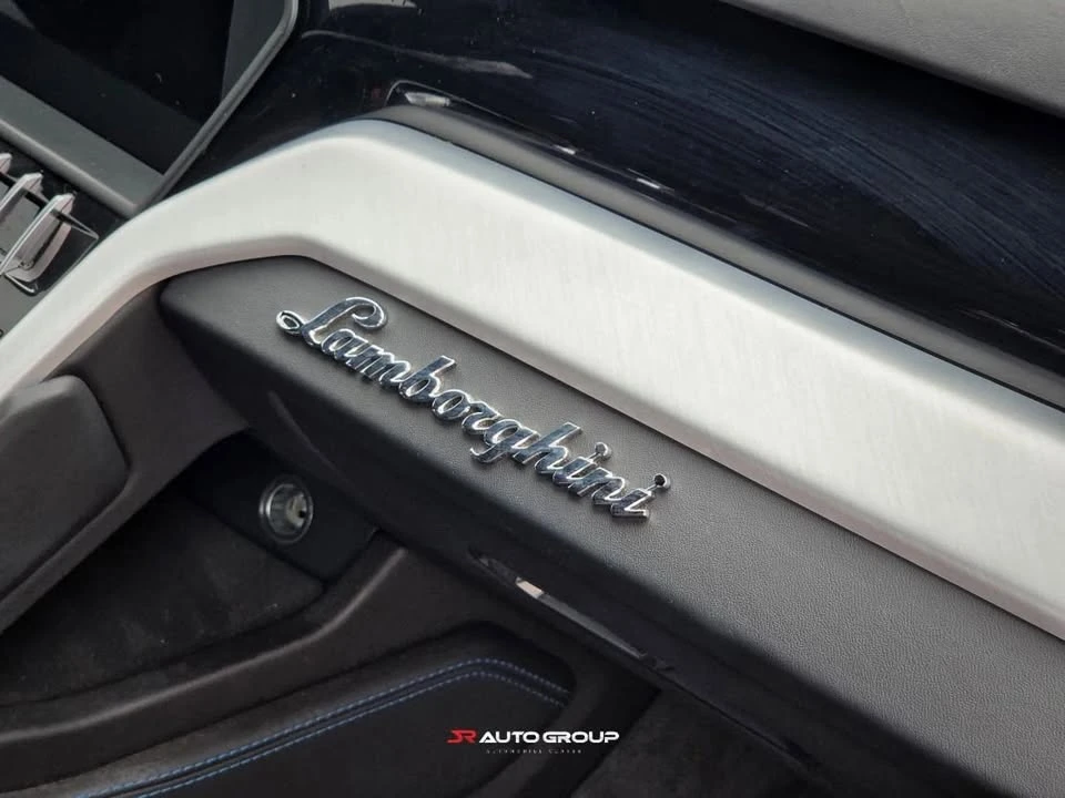 2019 Lamborghini Urus - Image 12 of 20