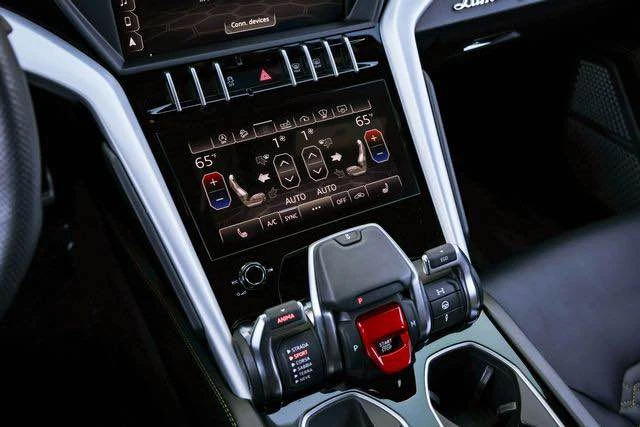 2019 Lamborghini Urus - Image 5 of 20