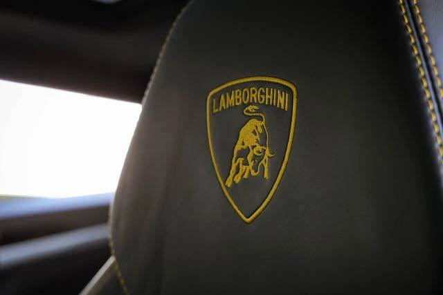2019 Lamborghini Urus - Image 14 of 20