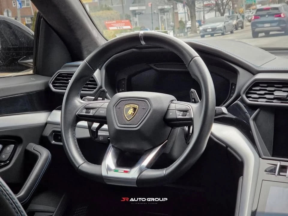 2019 Lamborghini Urus - Image 8 of 20