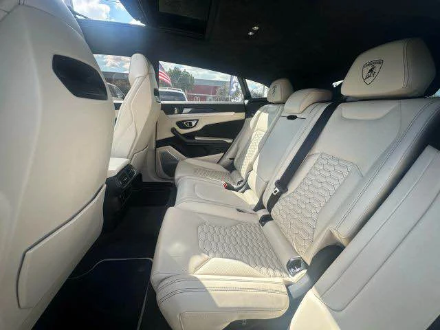 2019 Lamborghini Urus - Image 6 of 15