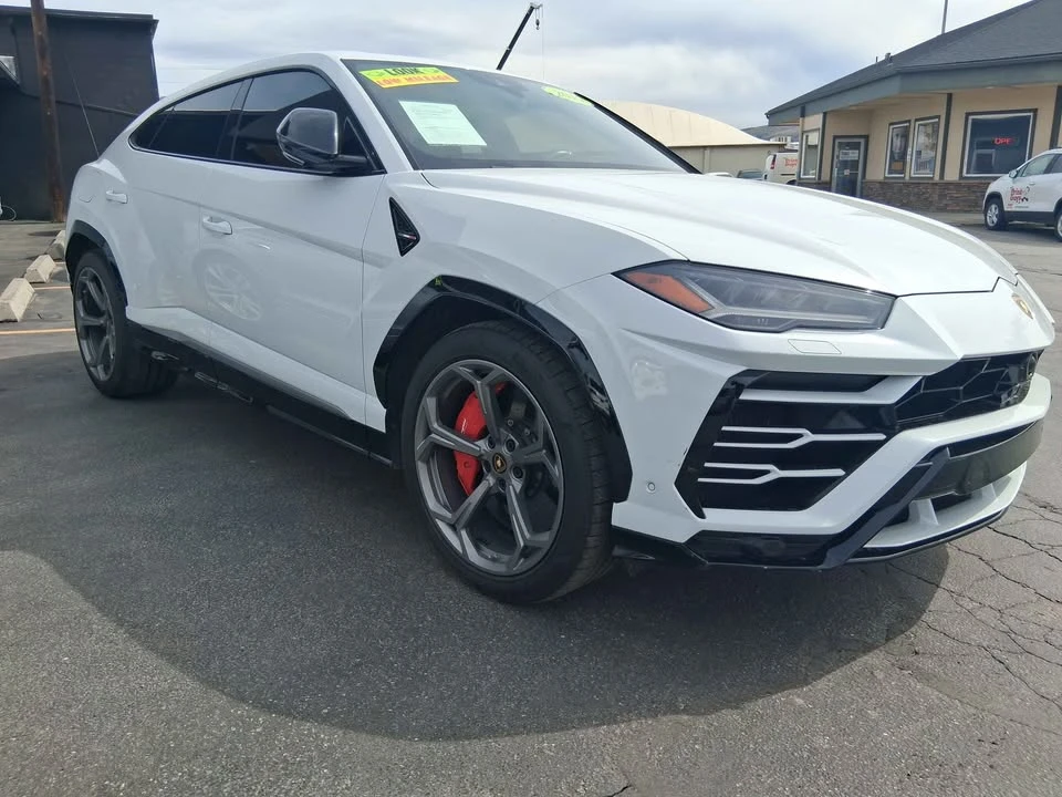2019 Lamborghini Urus - Image 4 of 7