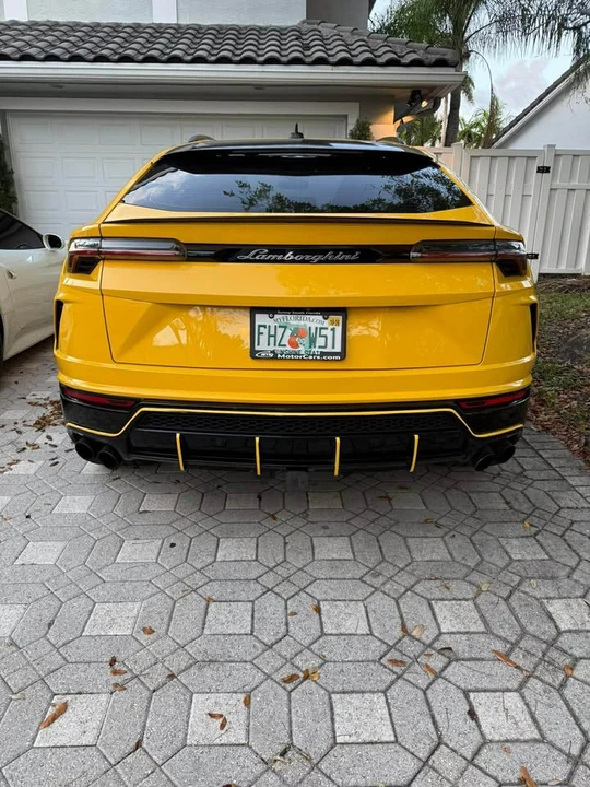 2019 Lamborghini Urus - Image 4 of 7