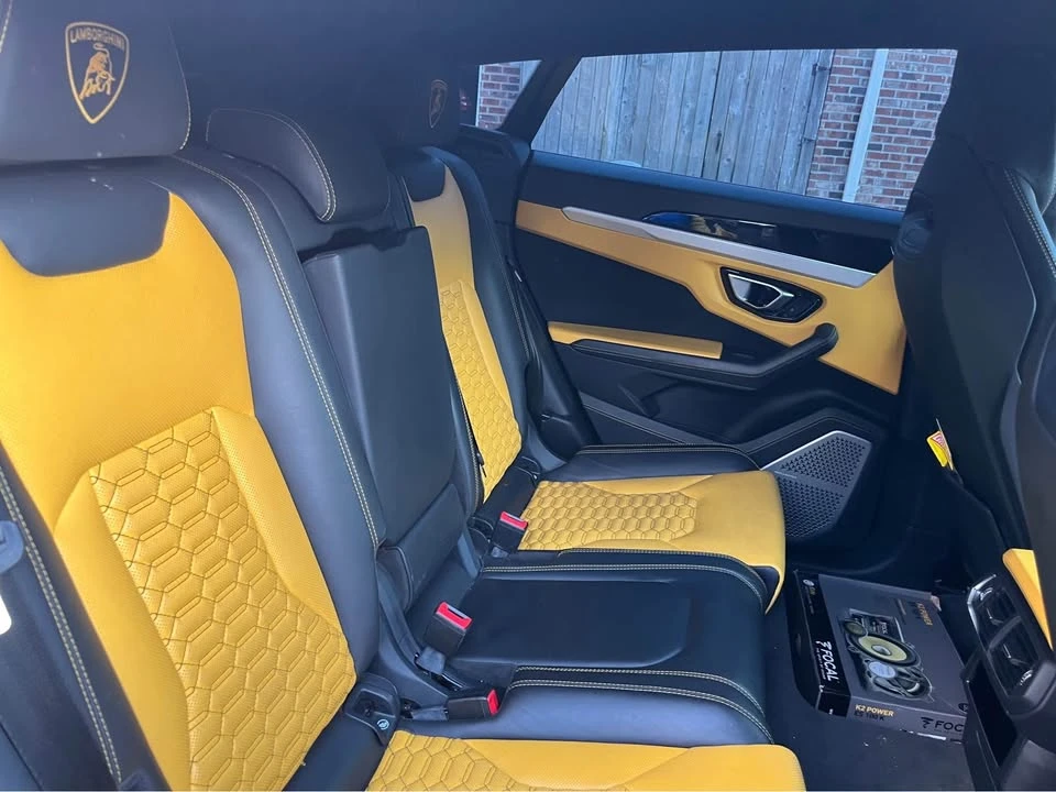 2019 Lamborghini Urus - Image 6 of 6