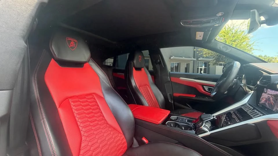 2019 Lamborghini Urus - Image 13 of 16