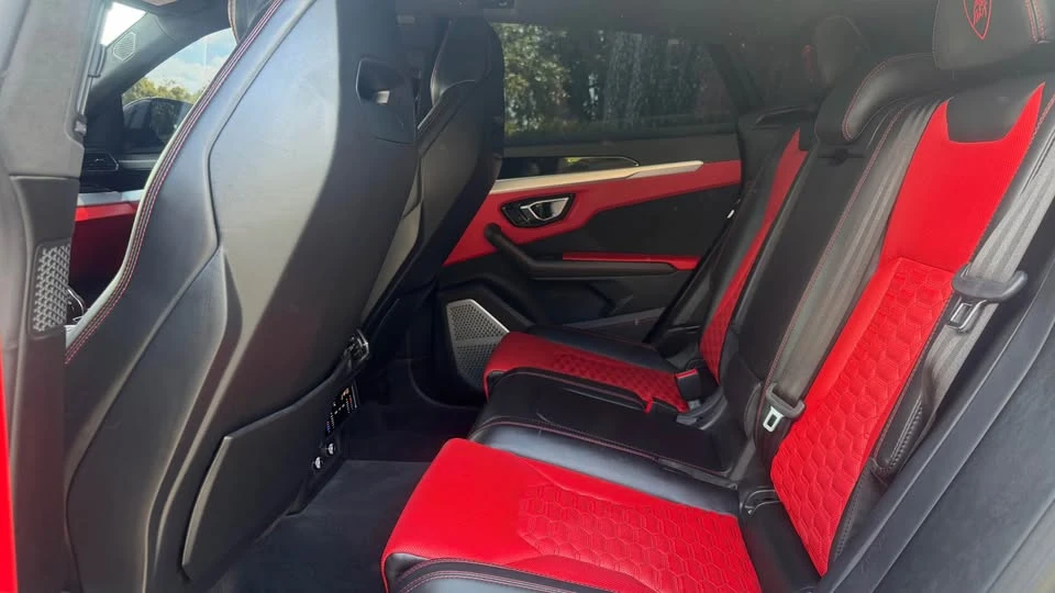 2019 Lamborghini Urus - Image 11 of 16