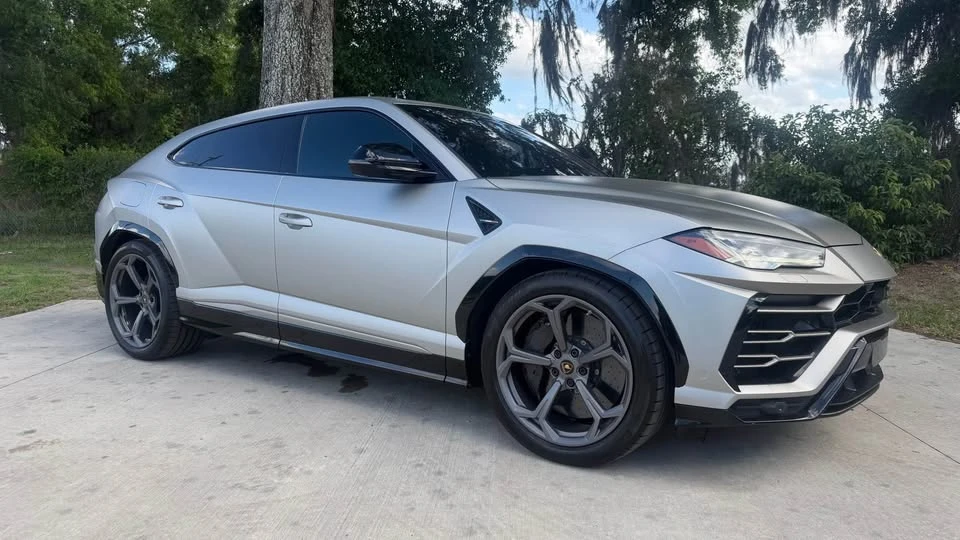 2019 Lamborghini Urus - Image 4 of 18