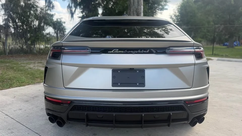 2019 Lamborghini Urus - Image 8 of 18