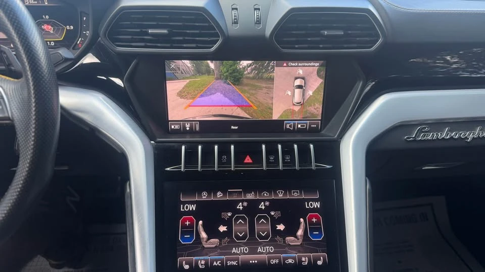 2019 Lamborghini Urus - Image 18 of 18