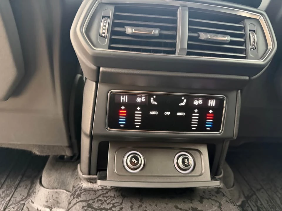 2019 Lamborghini Urus - Image 10 of 14