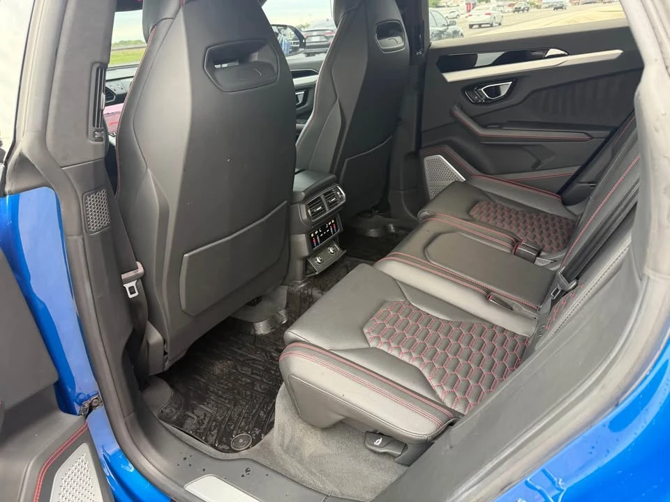 2019 Lamborghini Urus - Image 8 of 14