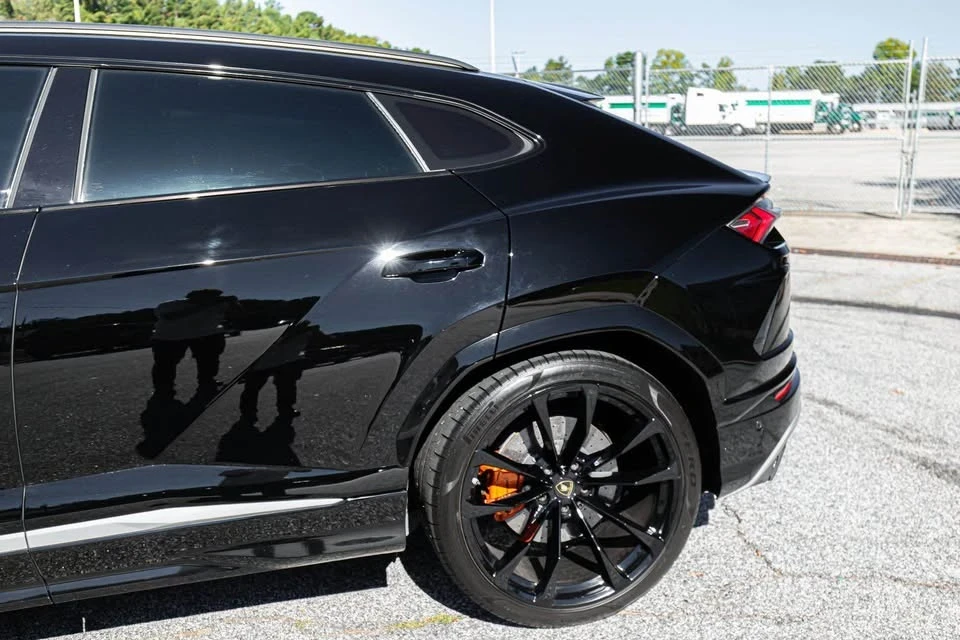 2019 Lamborghini Urus - Image 3 of 20