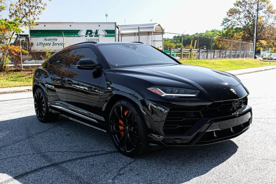 2019 Lamborghini Urus - Image 6 of 20