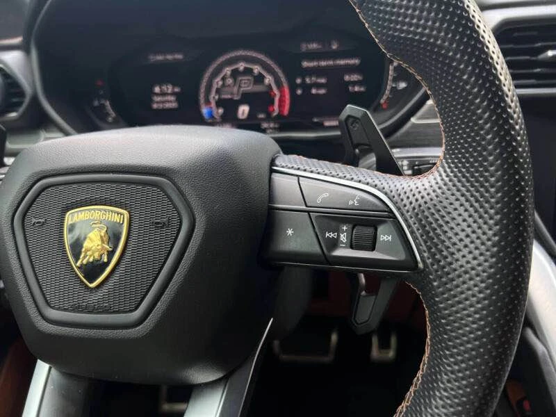 2019 Lamborghini Urus - Image 14 of 20