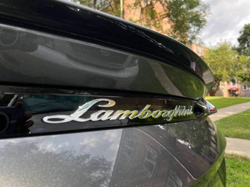 2019 Lamborghini Urus - Image 7 of 20