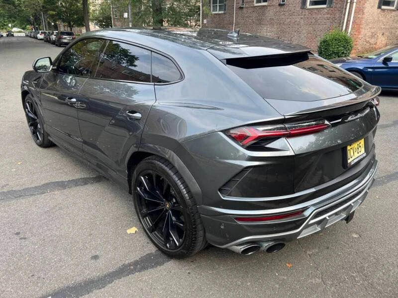 2019 Lamborghini Urus - Image 6 of 20