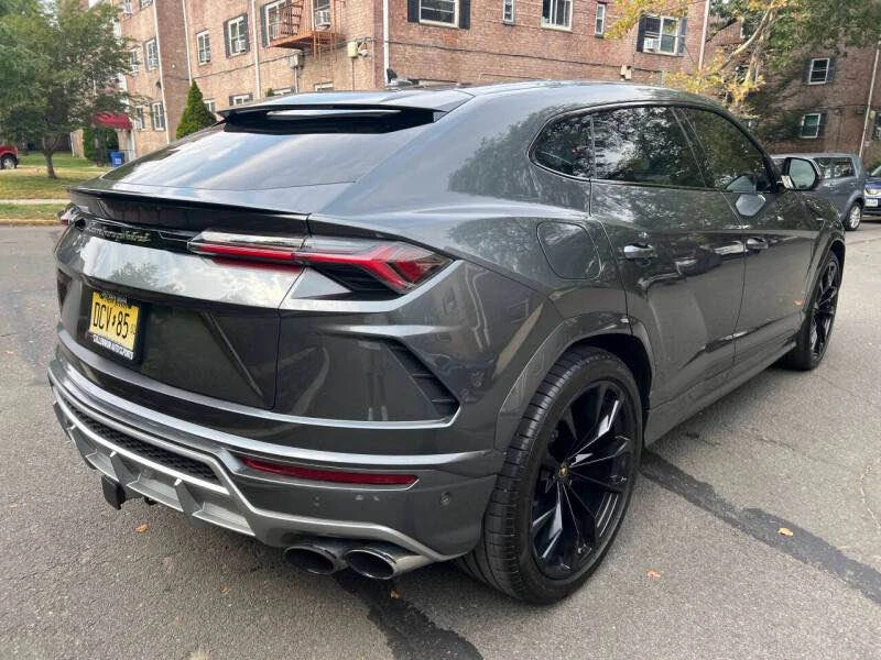 2019 Lamborghini Urus - Image 4 of 20