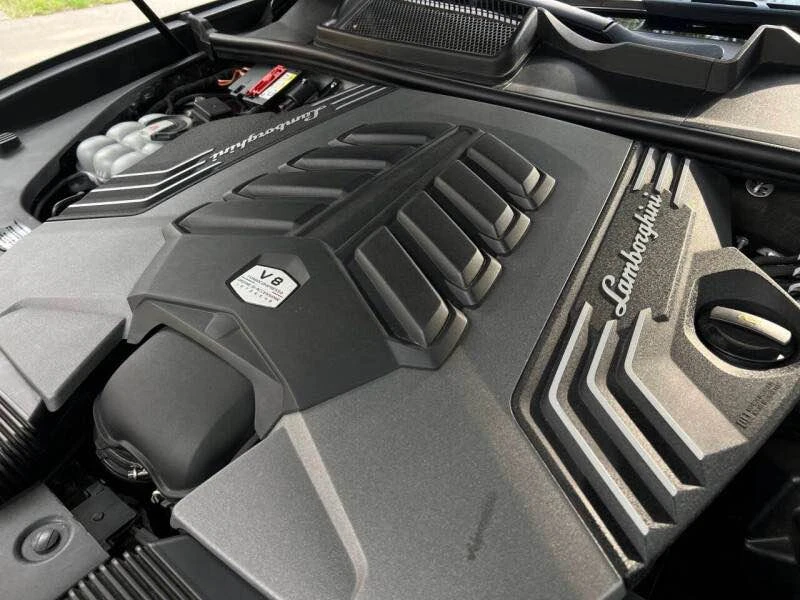 2019 Lamborghini Urus - Image 18 of 20