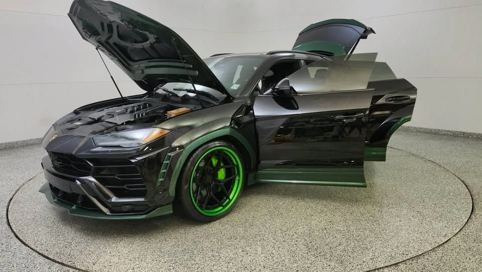 2019 Lamborghini Urus - Image 8 of 16
