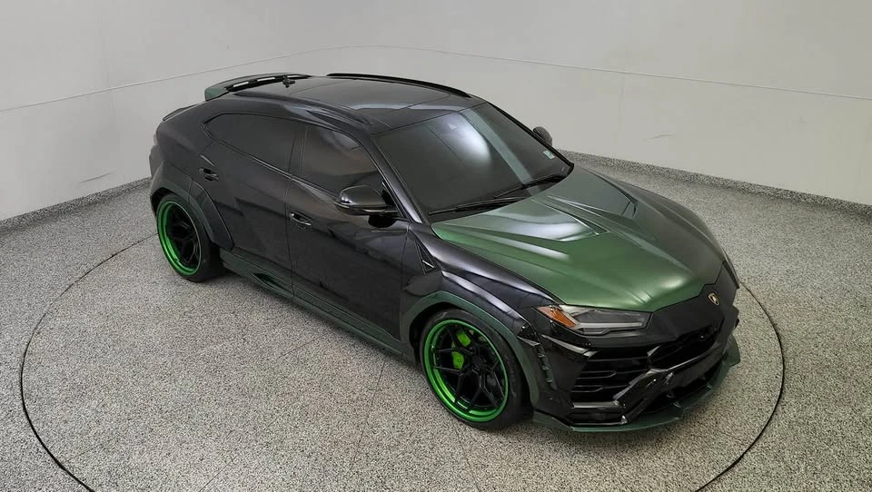 2019 Lamborghini Urus - Image 10 of 16