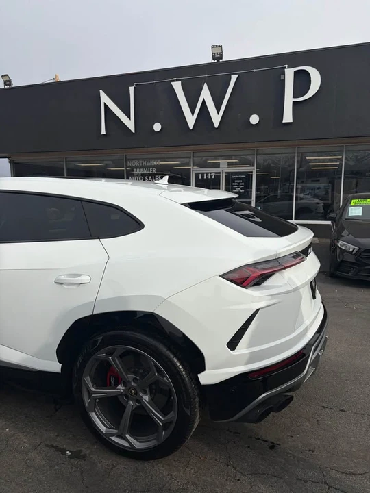 2019 Lamborghini Urus - Image 4 of 18