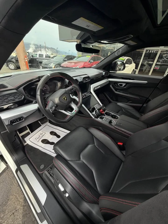 2019 Lamborghini Urus - Image 5 of 18