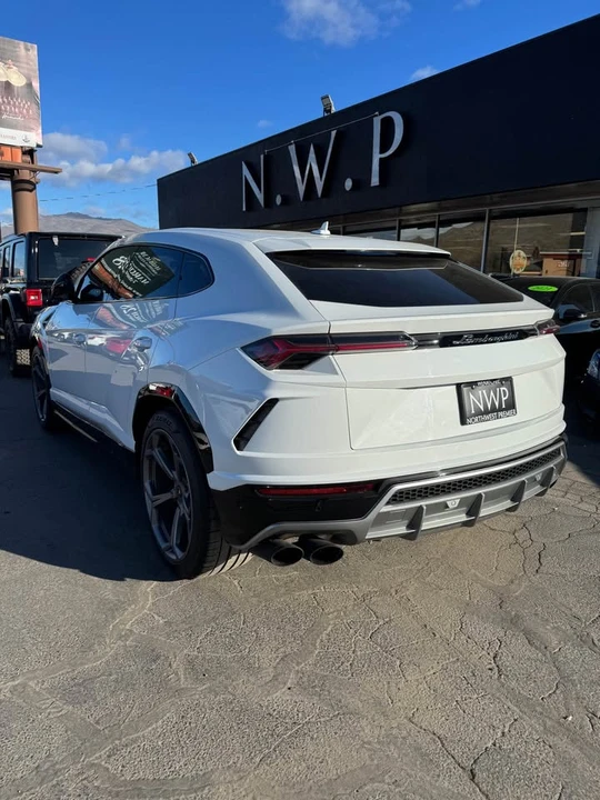 2019 Lamborghini Urus - Image 4 of 9