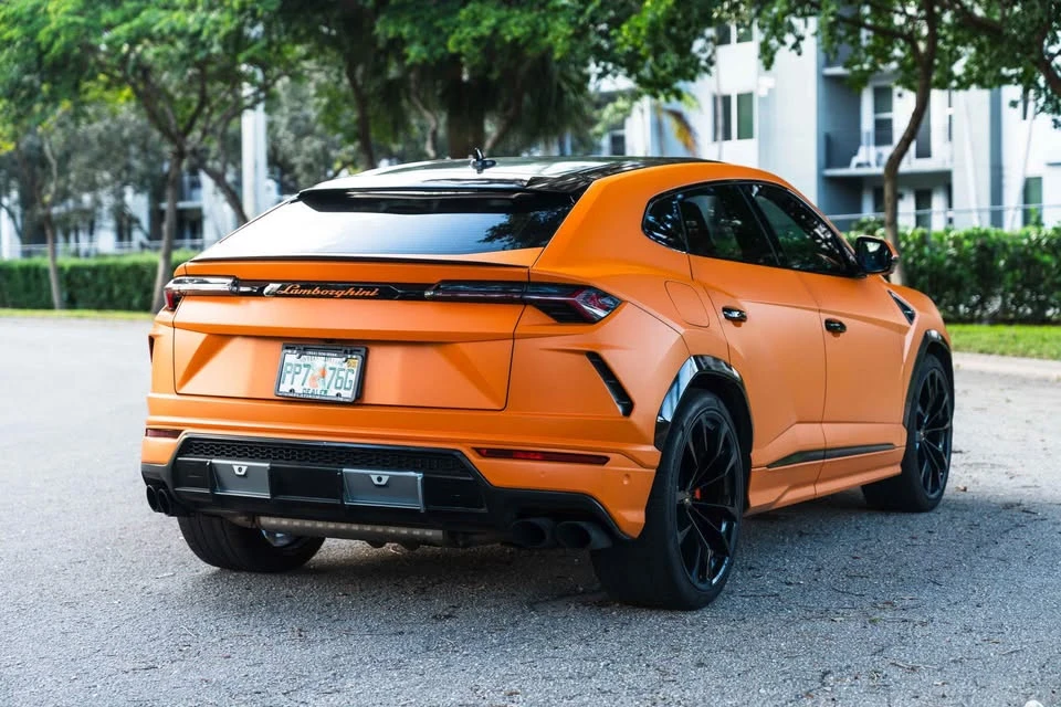 2019 Lamborghini Urus - Image 4 of 19