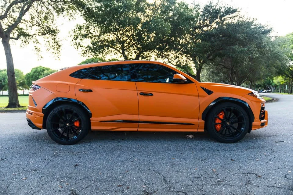 2019 Lamborghini Urus - Image 3 of 19