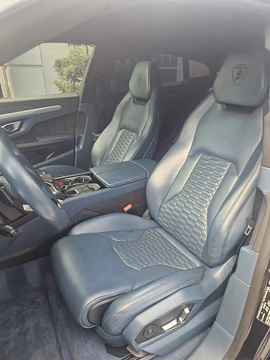 2019 Lamborghini Urus - Image 8 of 11