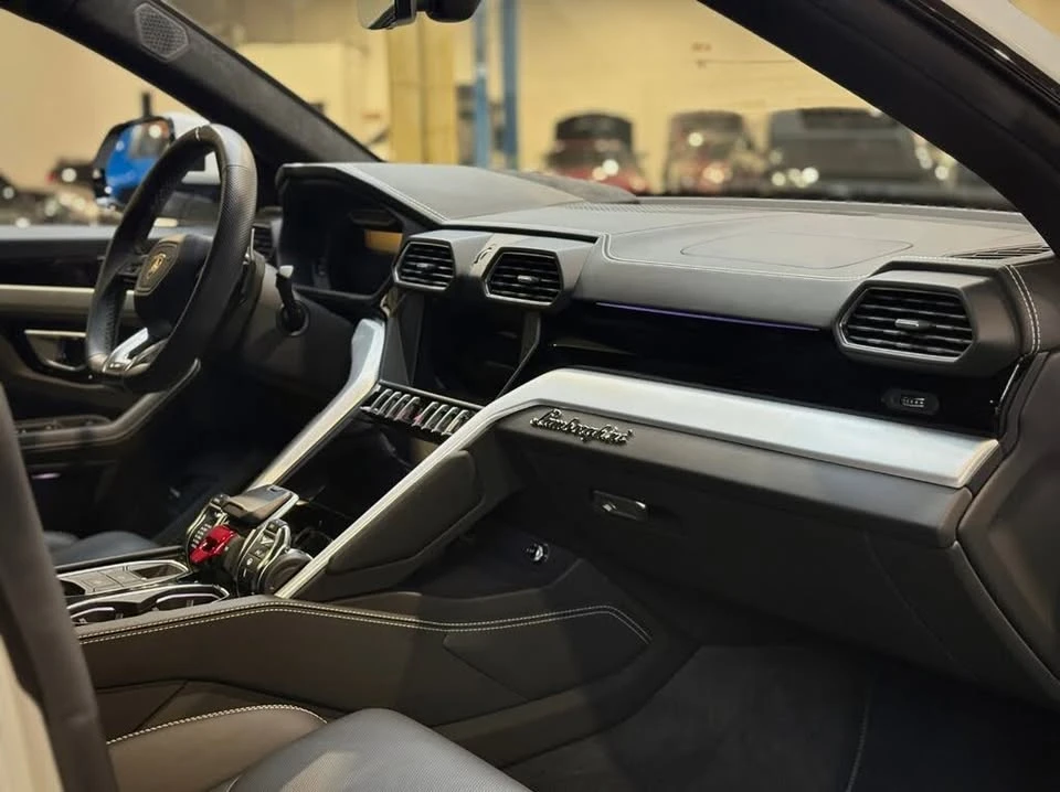 2019 Lamborghini Urus - Image 14 of 20